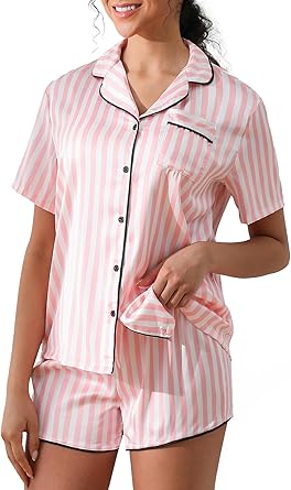Women's Pajamas Set Sleepwear with Short Sleeve Top & Elastic Waist Shorts